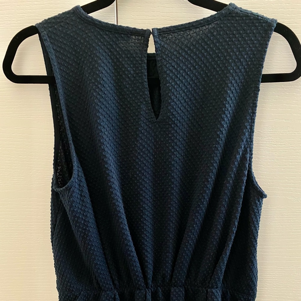 J.Crew/Brand New w.Tags/Navy blouse/Size Small - Picture 3 of 5